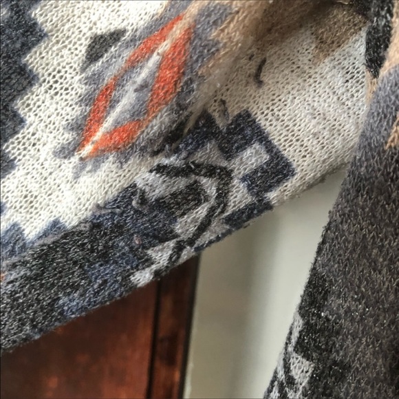 Bobeau Plus Size Aztec Tribal Global Ikat Print Cardigan (Nordstrom Brand) 1X - Picture 9 of 10